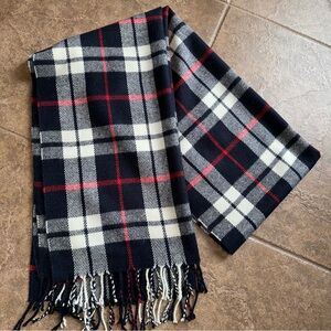 GUC - J.Crew Plaid Unisex Scarf Shawl
